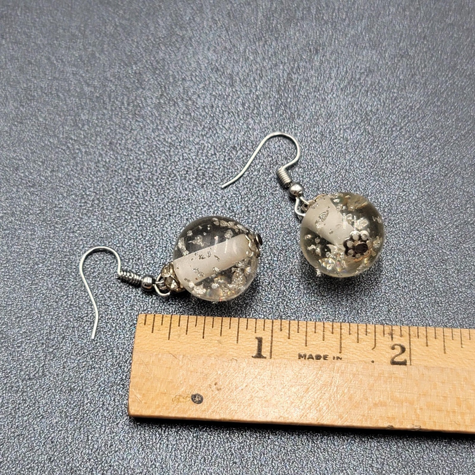 Pierced Earrings Silver tone Acrylic Clear Silver Glitter Bead 3/4"