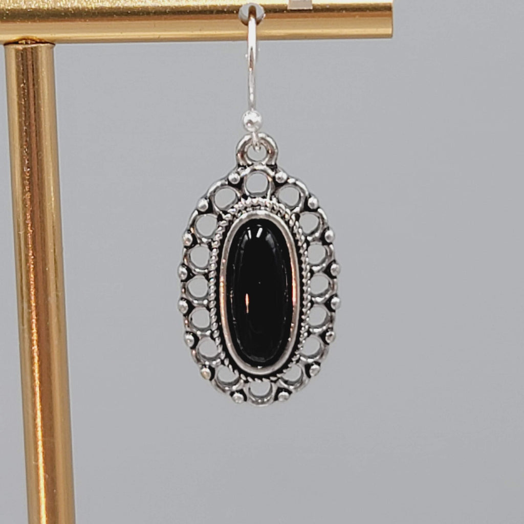 Silver tone Dangle Pierced Earrings Black Cabochon Dangle 7/8"