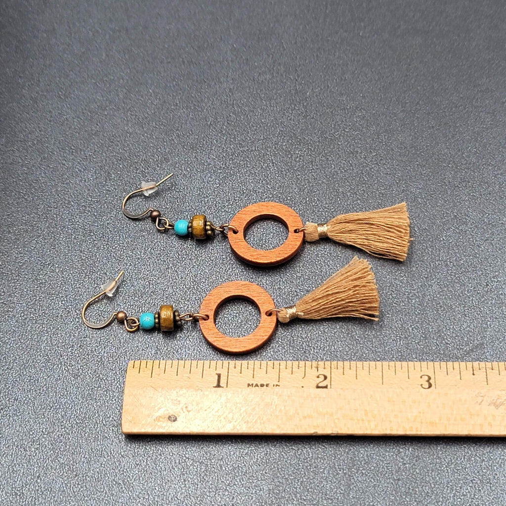 New Boho Pierced Earrings Wood Ring Beaded Gold String Tassel 2.5"