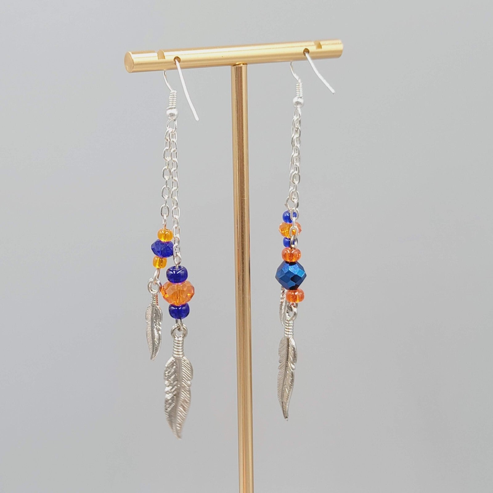 Dangle Pierced Earrings Silvertone Bead Chain Feather Accent 3.25" Denver Bronco