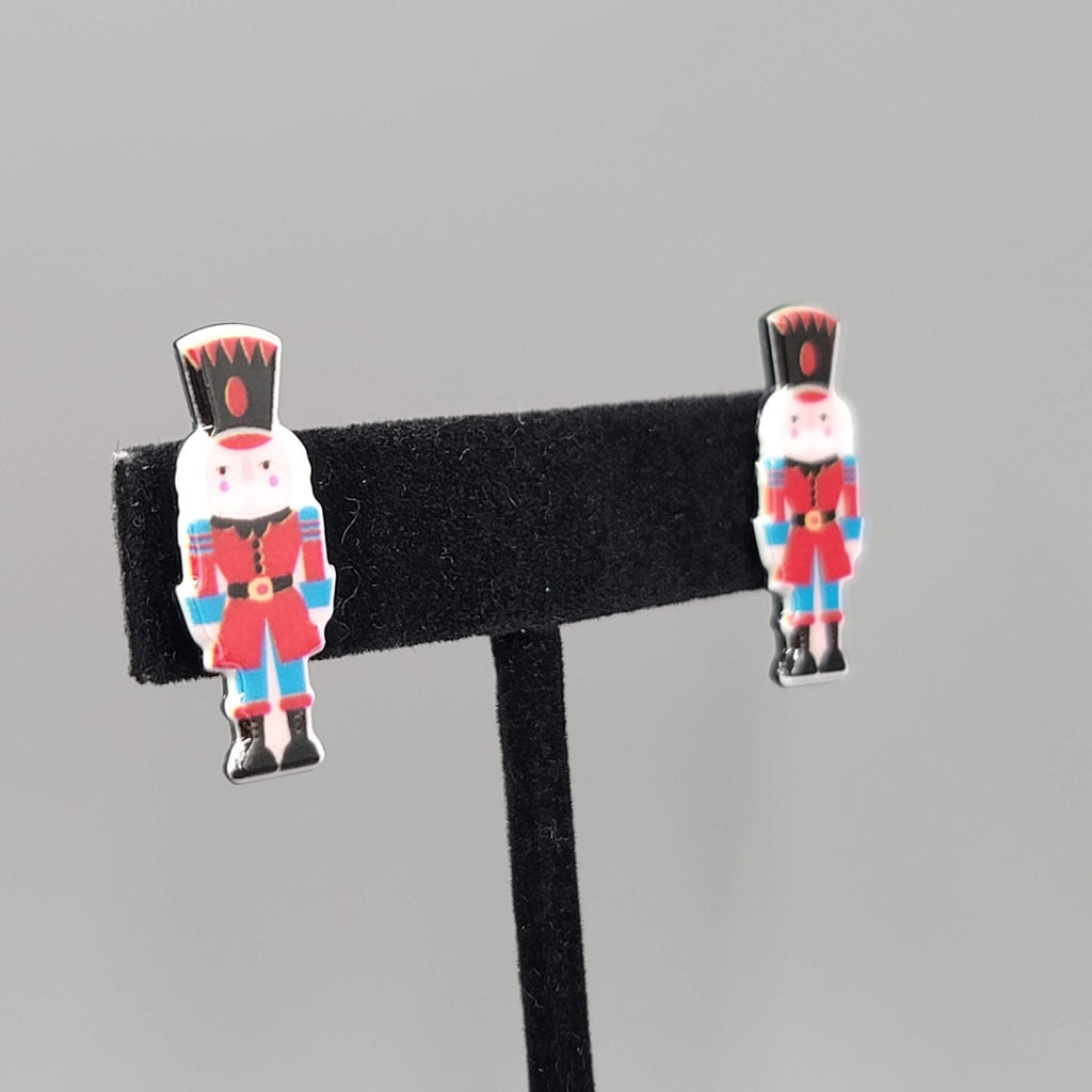 Christmas Nutcracker Pierced Earrings Drop 1"
