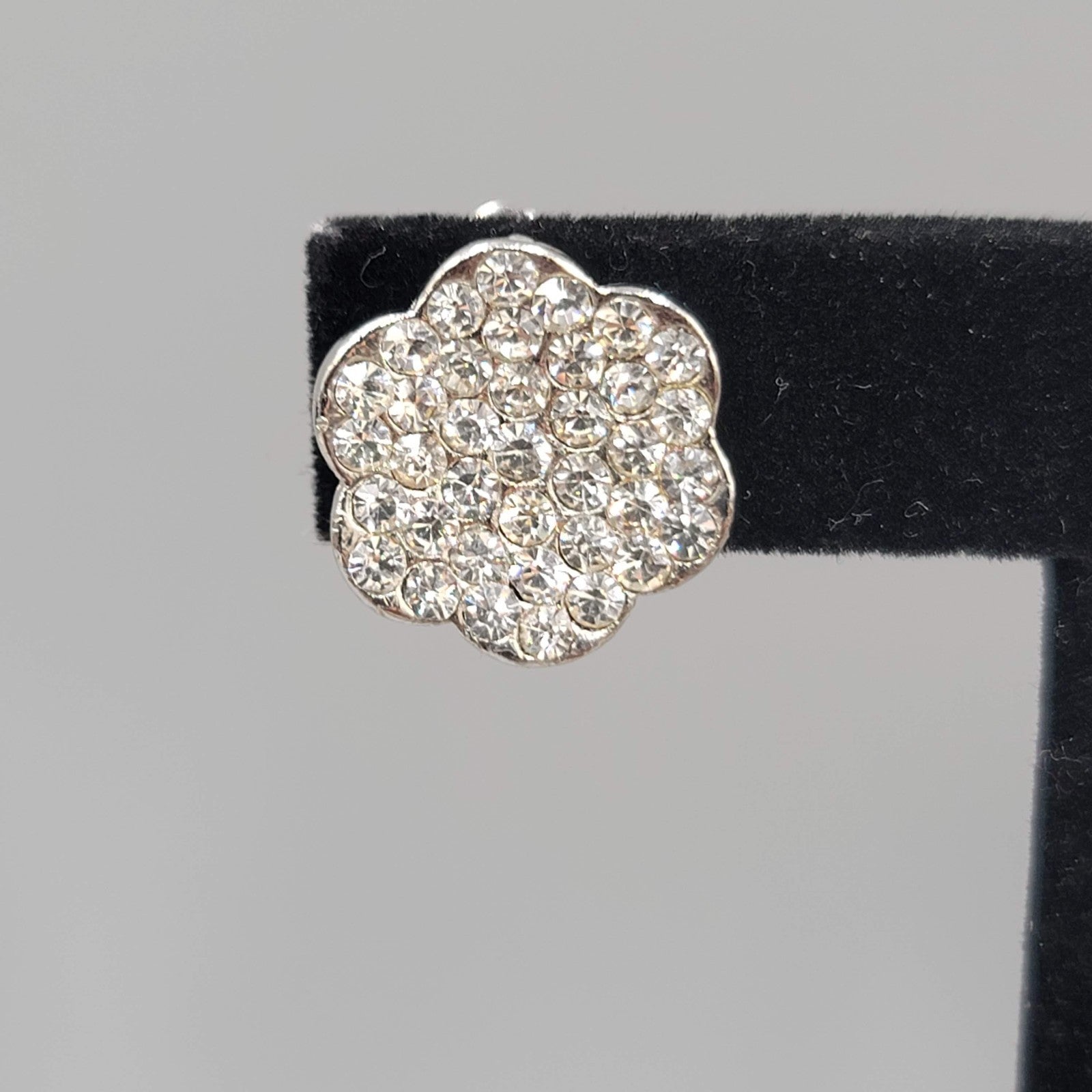 Vintage Rhinestone Stud Clip on Earrings Silver tone 5/8 in