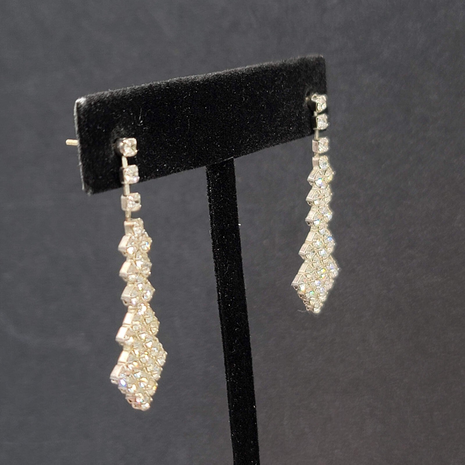 Vintage Pierced Earrings Silver tone Graduated Rhinestone Dangle 1.5"