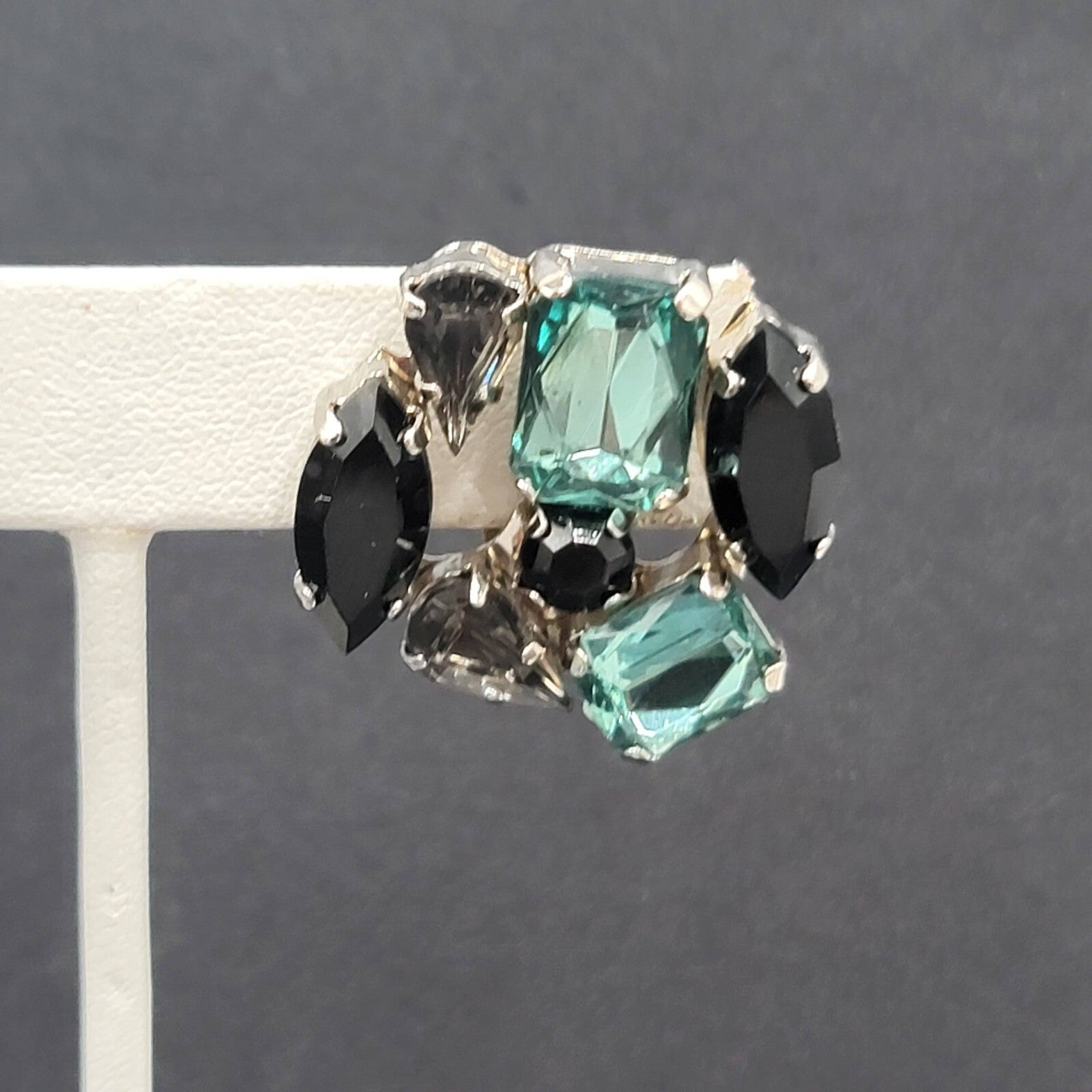 Clip on Earrings Silver tone Acrylic Green Black Statement Drop 1"