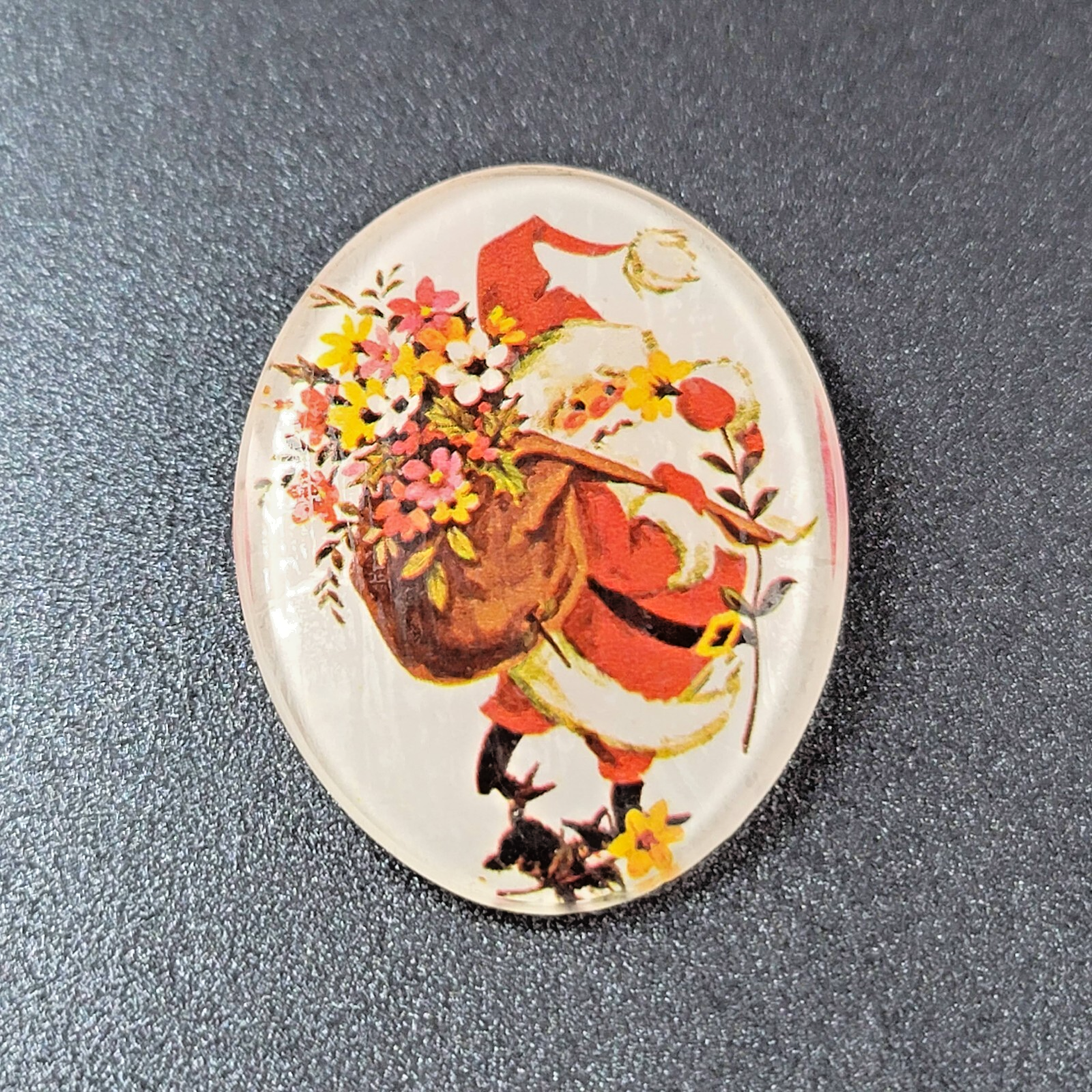 Vintage Christmas Brooch Pin Santa w Flowers Oval Glass 1.75"