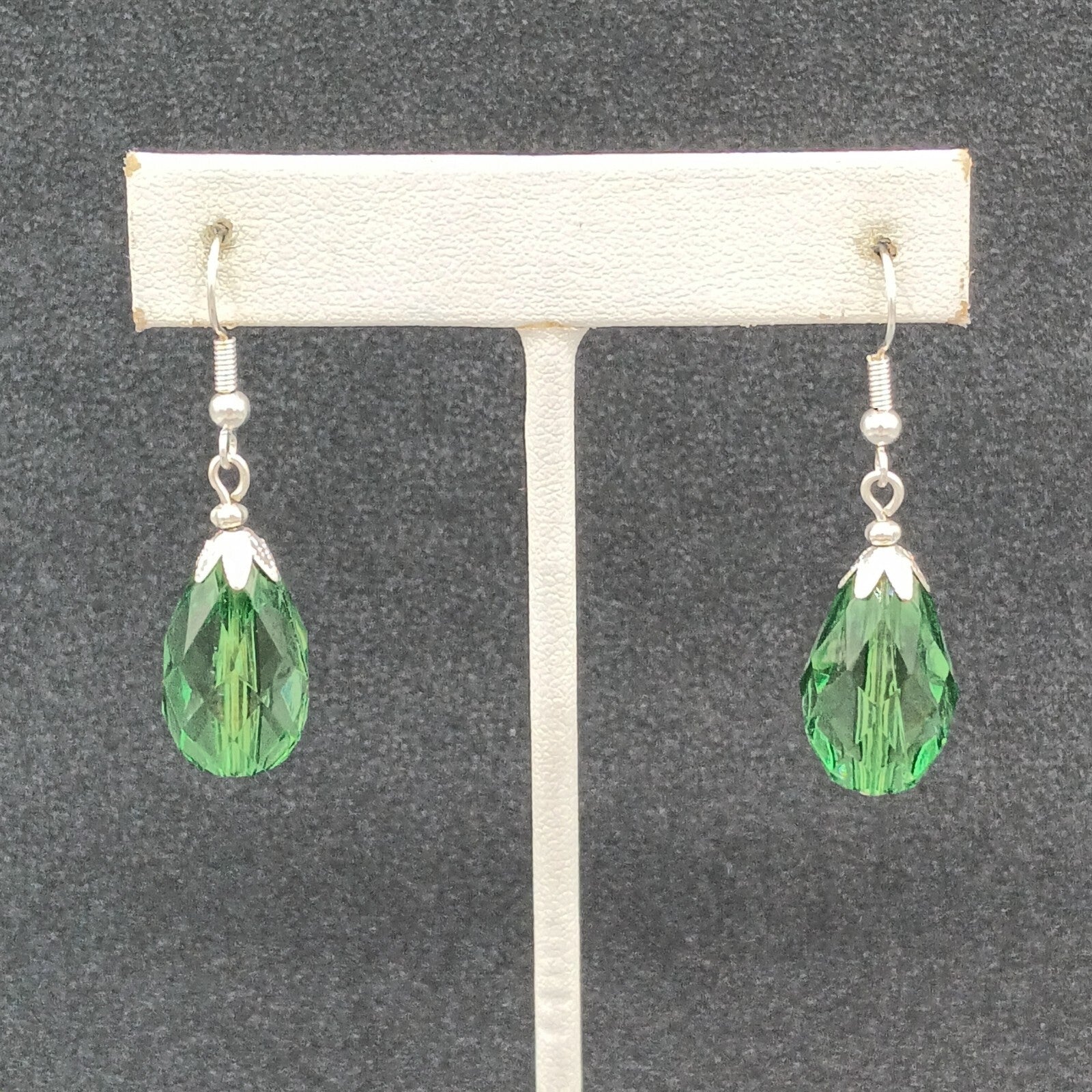 Pierced Earrings Silver tone Acrylic Green Faceted Teardrop Dangle 1"