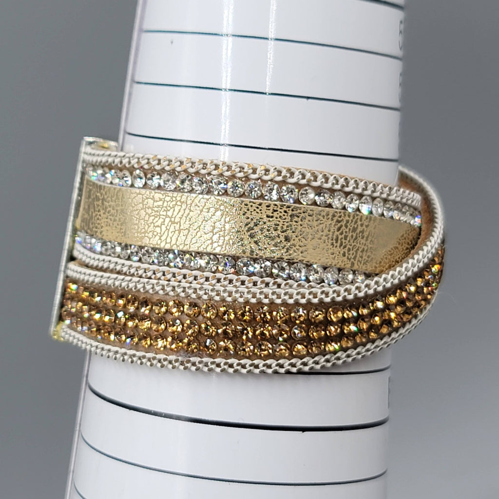 Leather Cuff Tan Bracelet Silver tone Magnet Closure 6.5"