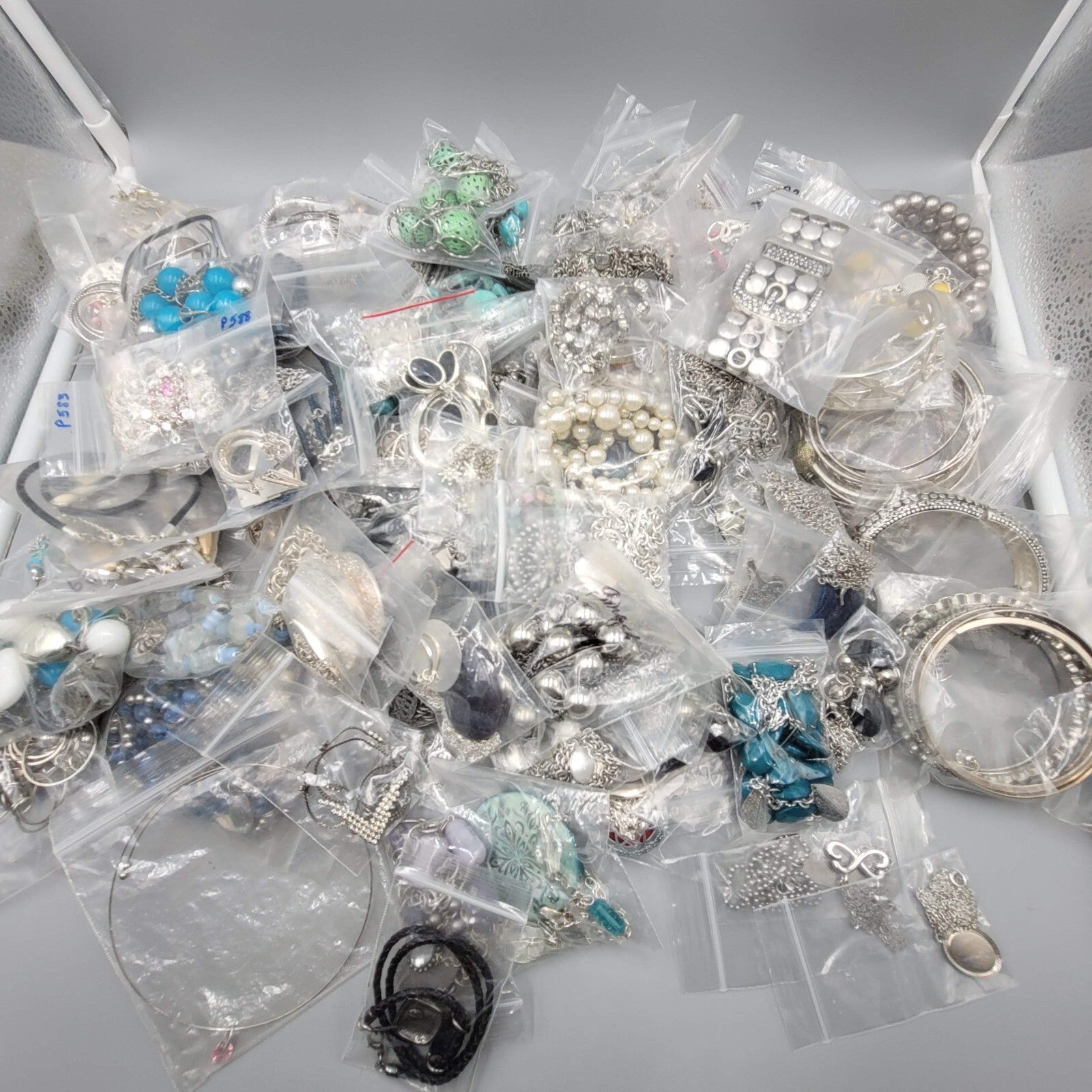 Large Lot of Silver tone Modern Jewelry Necklaces Earrings Bracelet 160+ Pieces!