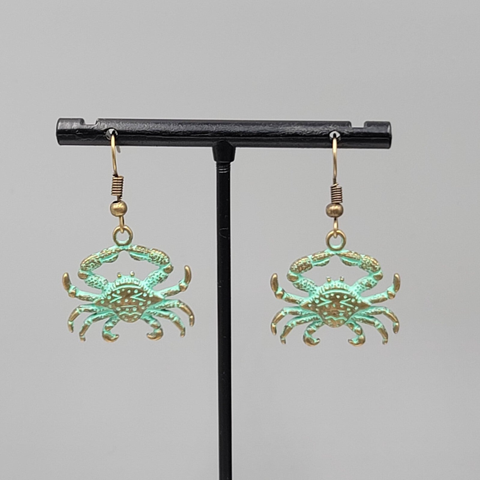 Crab Beach Sea life Pierced Earrings Bronze tone Green wash Dangle 7/8"