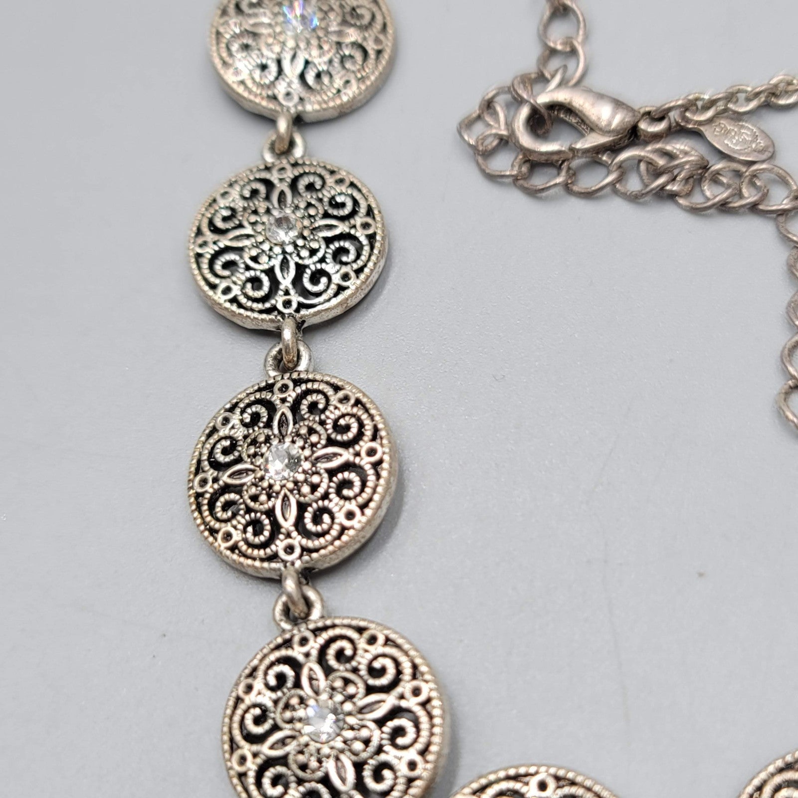 Premier Designs Round Filigree Necklace Crystal Silver tone 16"-18"