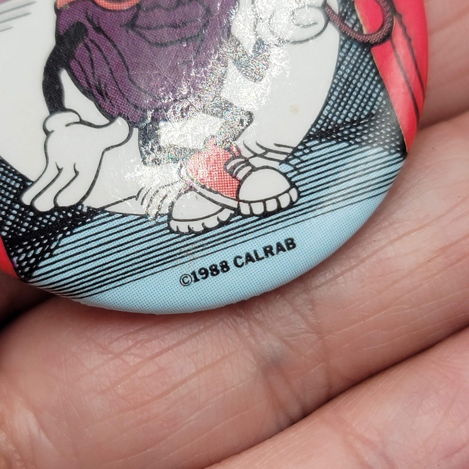 1988 CALRAB California Raisin Pinback Novelty Pin Button Badge