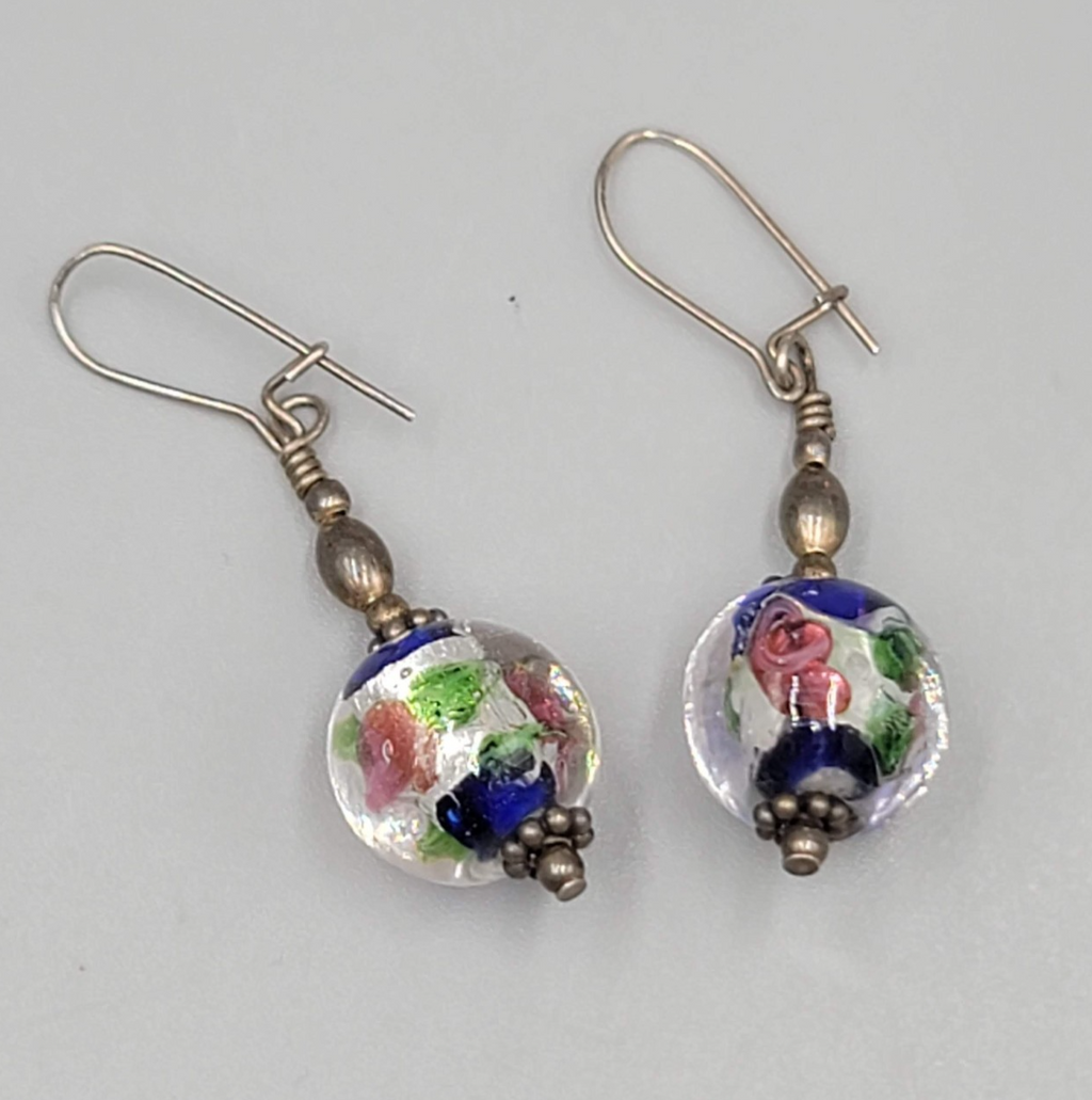Art Glass Flower Pierced Earrings Silver tone Dangle 1"