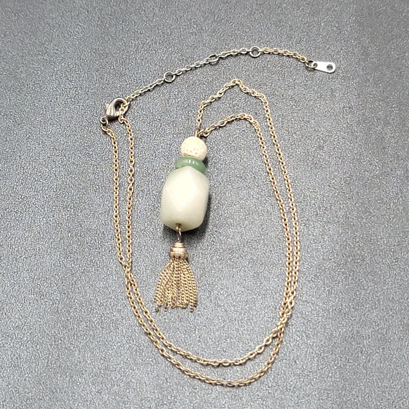 Jadeite Bead Pendant Tassel Necklace Silver tone Chain 20"-23"