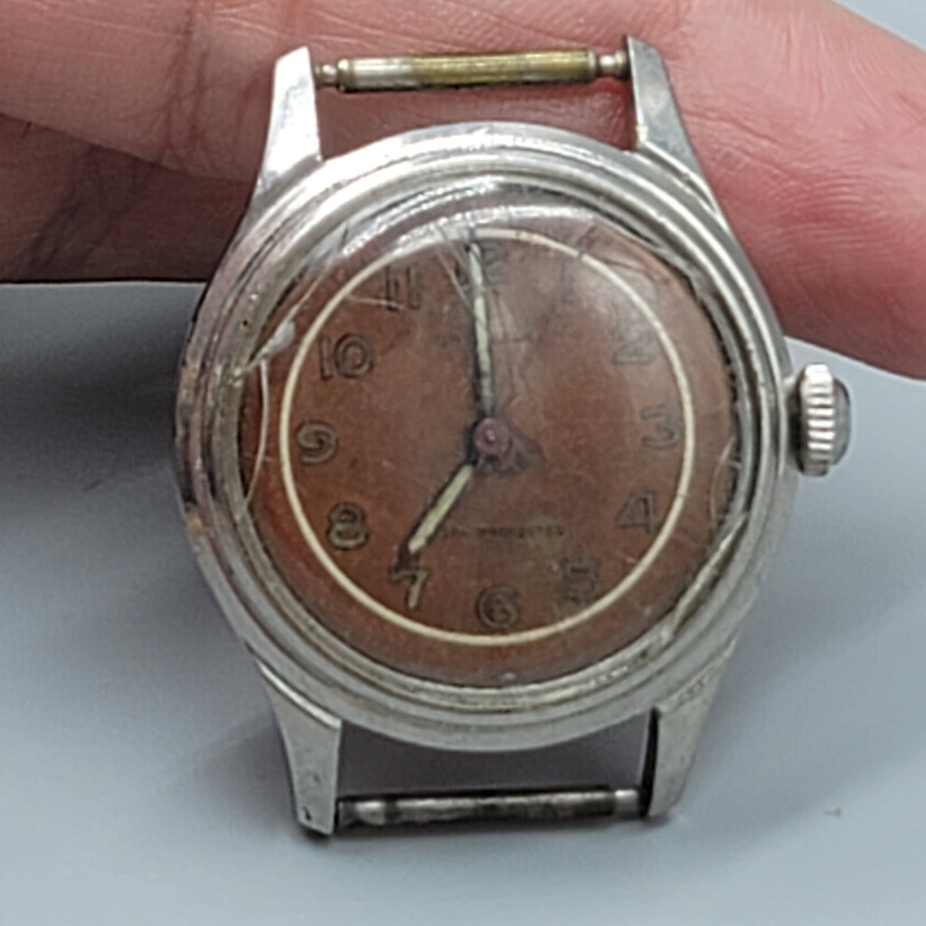 Vintage Crysler Water Resistant Shock Protected Mens Watch