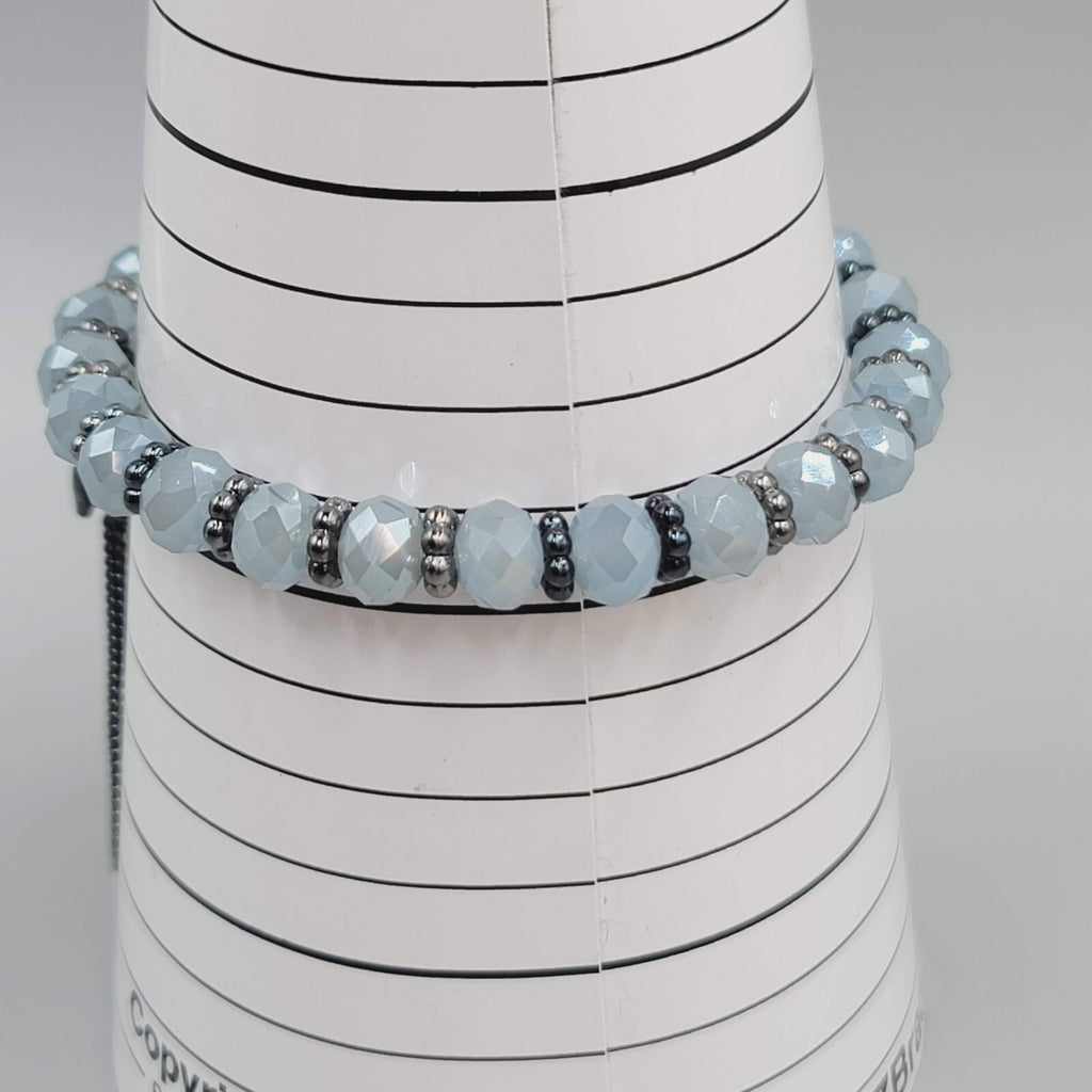 Blue Gray Faceted Crystal Bead Bracelet Gin Metal Gray Tassel Elastic 7 in