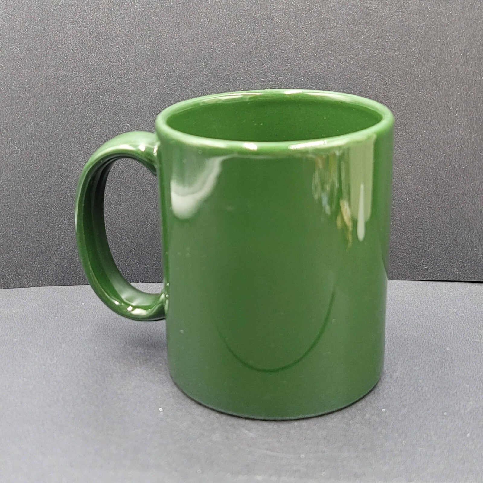 The Casual Chef Cafe Coffee Mug The Pumpernickel Inn Souvenir Green Etched