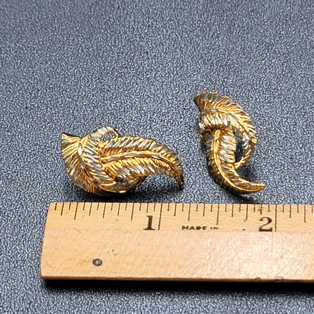 Sterling Silver Pierced Earrings 925 Gold Vermeil 2 Toned Drop Feather  1.25"