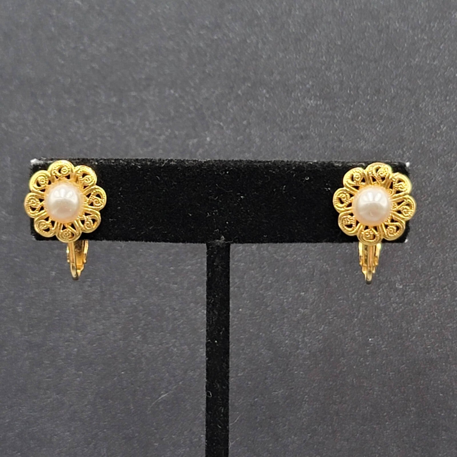 Vintage Clip on Earrings Gold tone Faux Pearl Filigree Flower Studs 1/2"