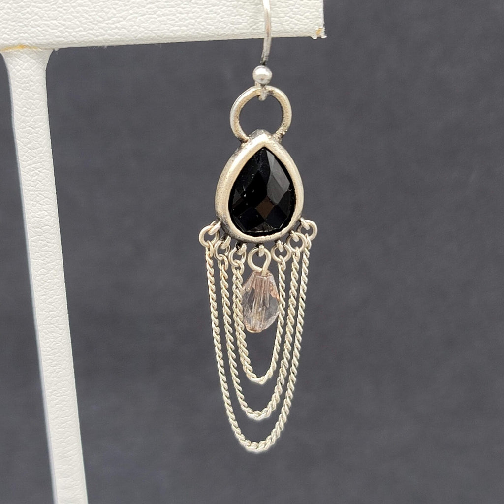Pierced Earrings Silver tone Black Faceted Teardrop Chains  1.75"