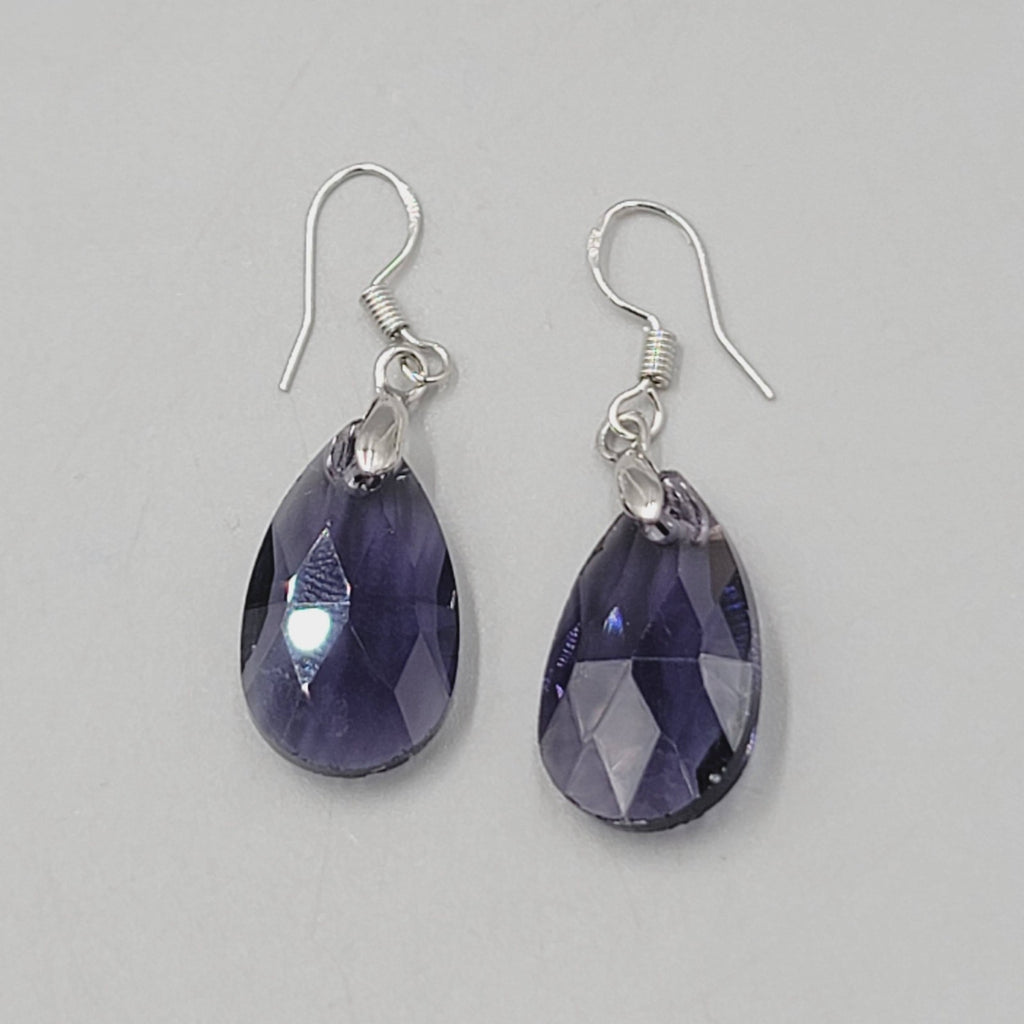 Purple Glass Teardrop Bead Pierced Earrings Silver tone Dangle 1"