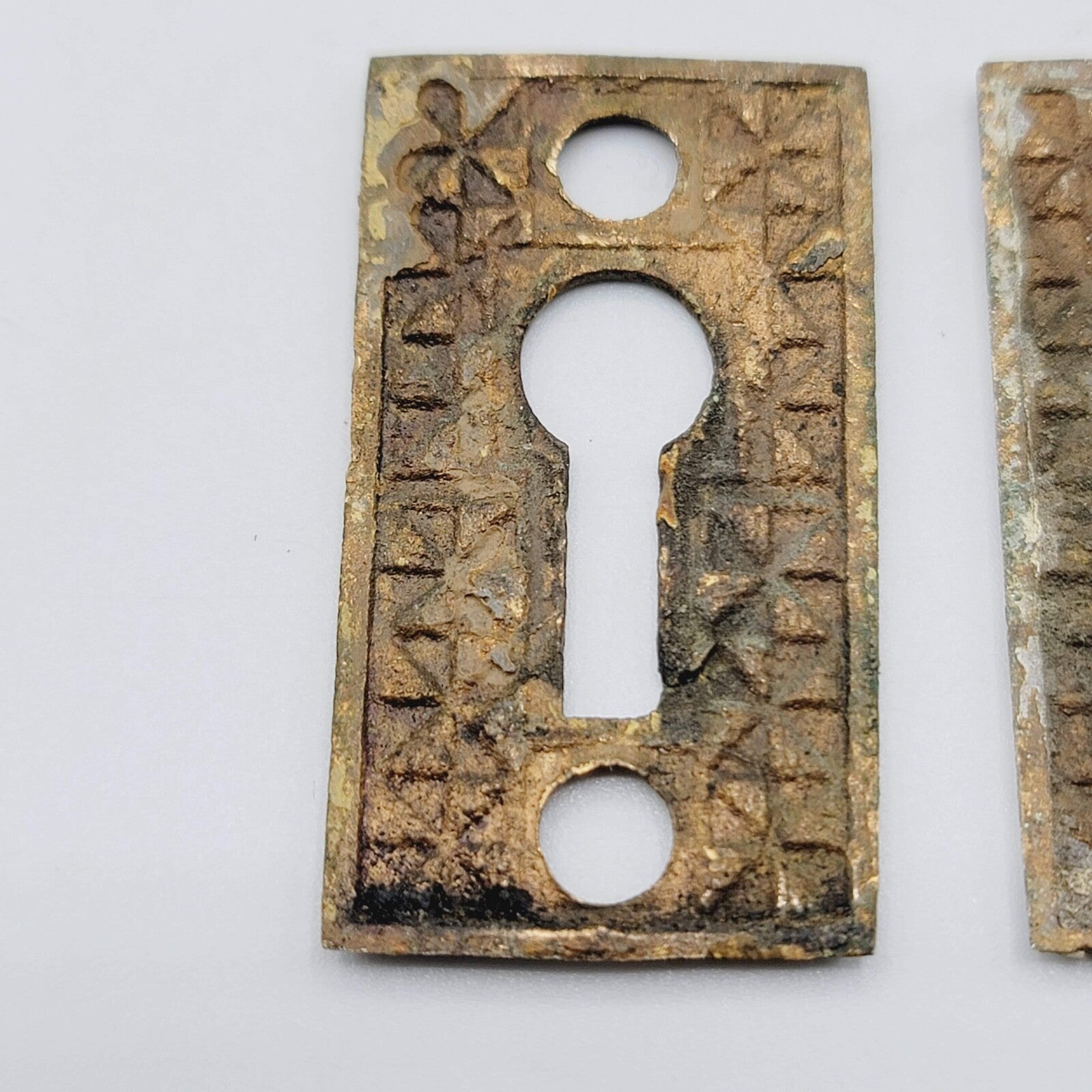 Set of 2  Vintage Oval Brass Skeleton Key hole Escutcheon Salvage Lot PAIR