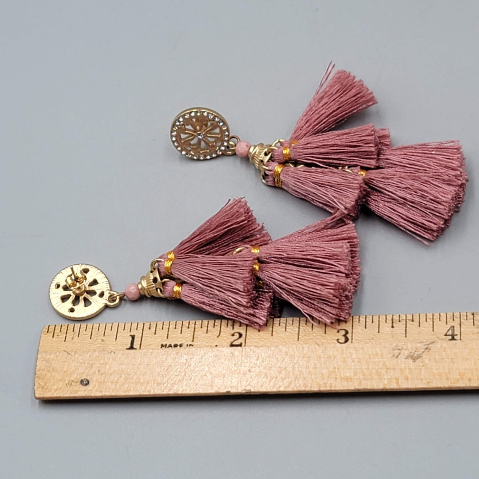 Pink Tassel Pierced Earrings Gold ton e Crystal Dangle 3"