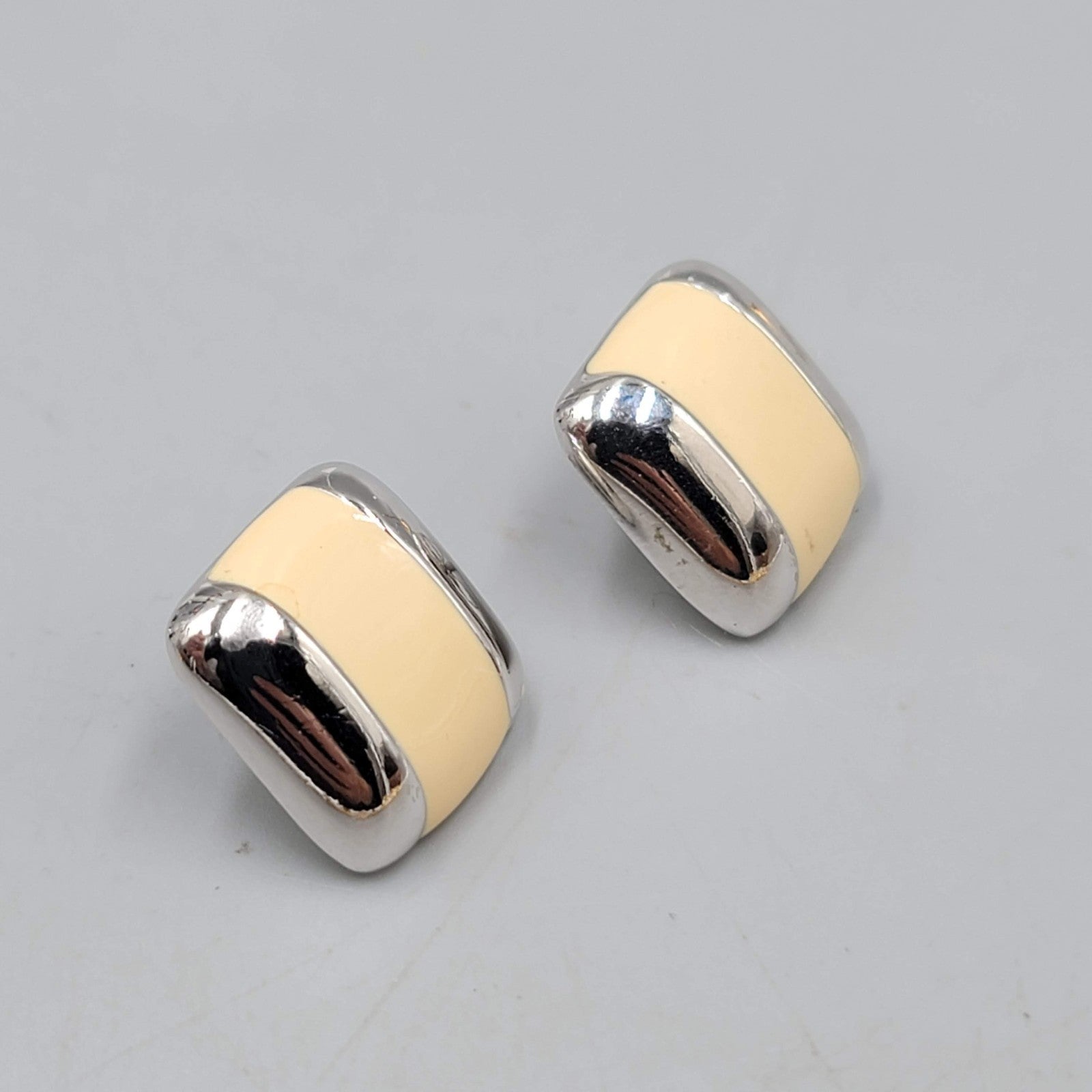 Cream Enamel Pierced Earrings Silver tone Square Drop 3/4 in