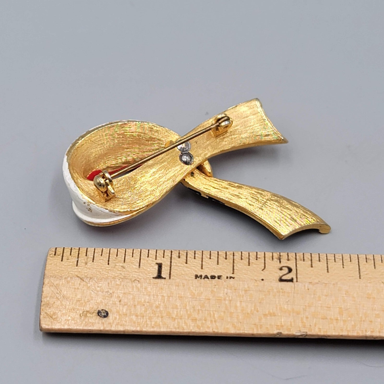 Vintage Ribbon Brooch Red White Blue Enamel Gold tone Patriotic 2.25"