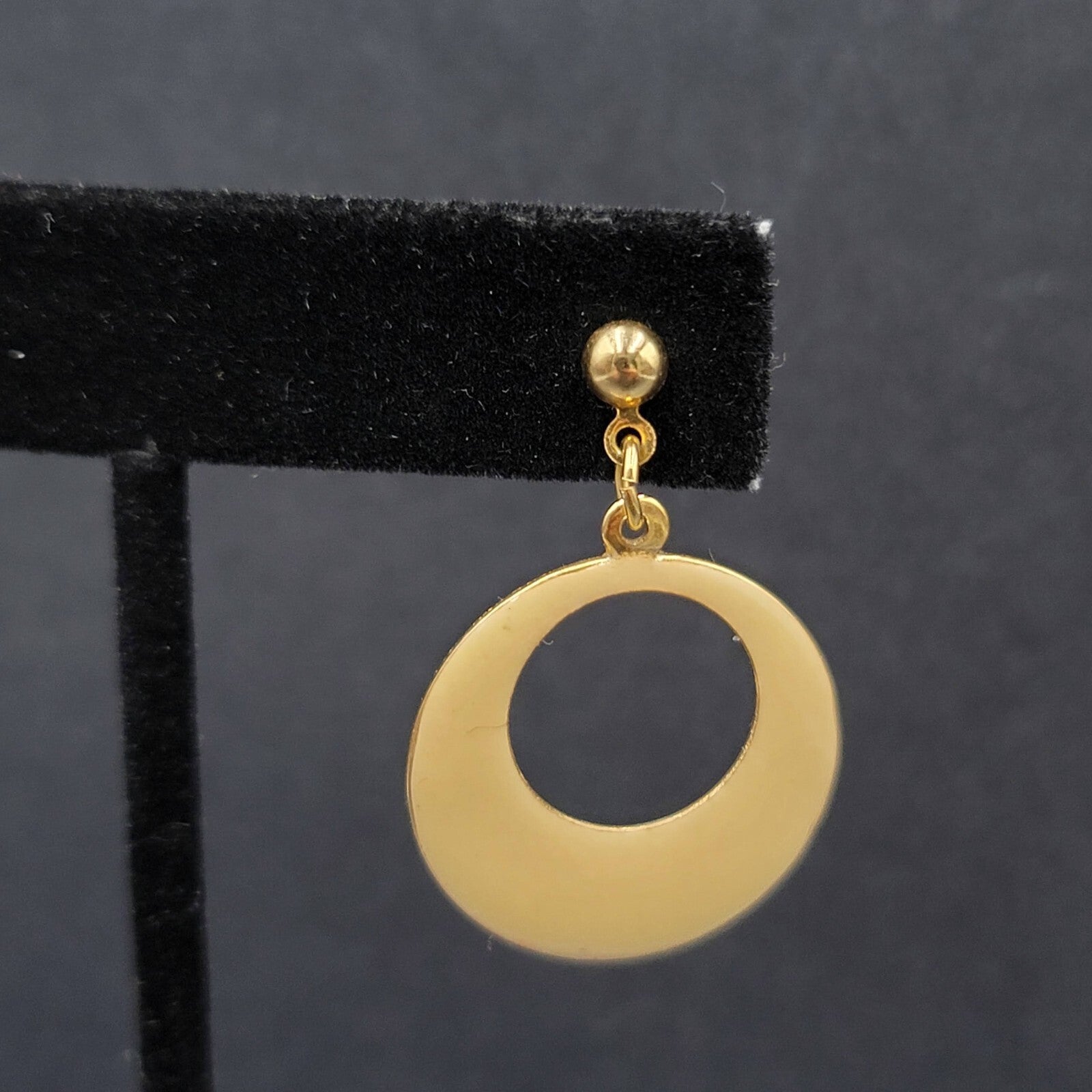 Vintage Pierced Earrings Gold tone Cream Enamel Dangle 1.25"