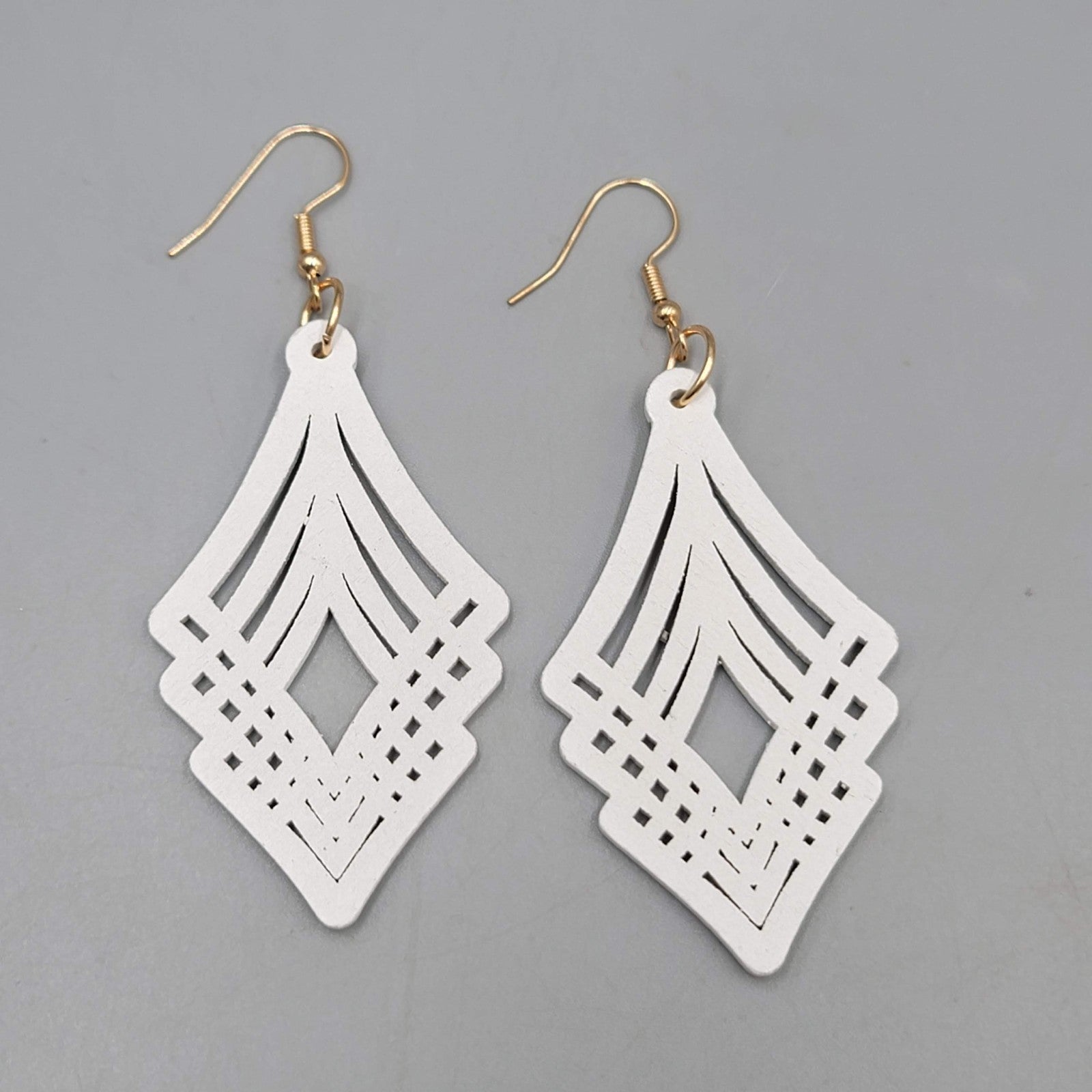White Painted Laser Cut Wood Pierced Earrings Gold tone Dangle Statement 2 3/8"