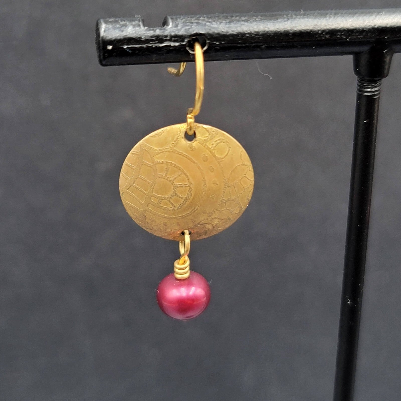 Pierced Earrings Brushed Gold Plated Embossed Disk Red Bead 1"