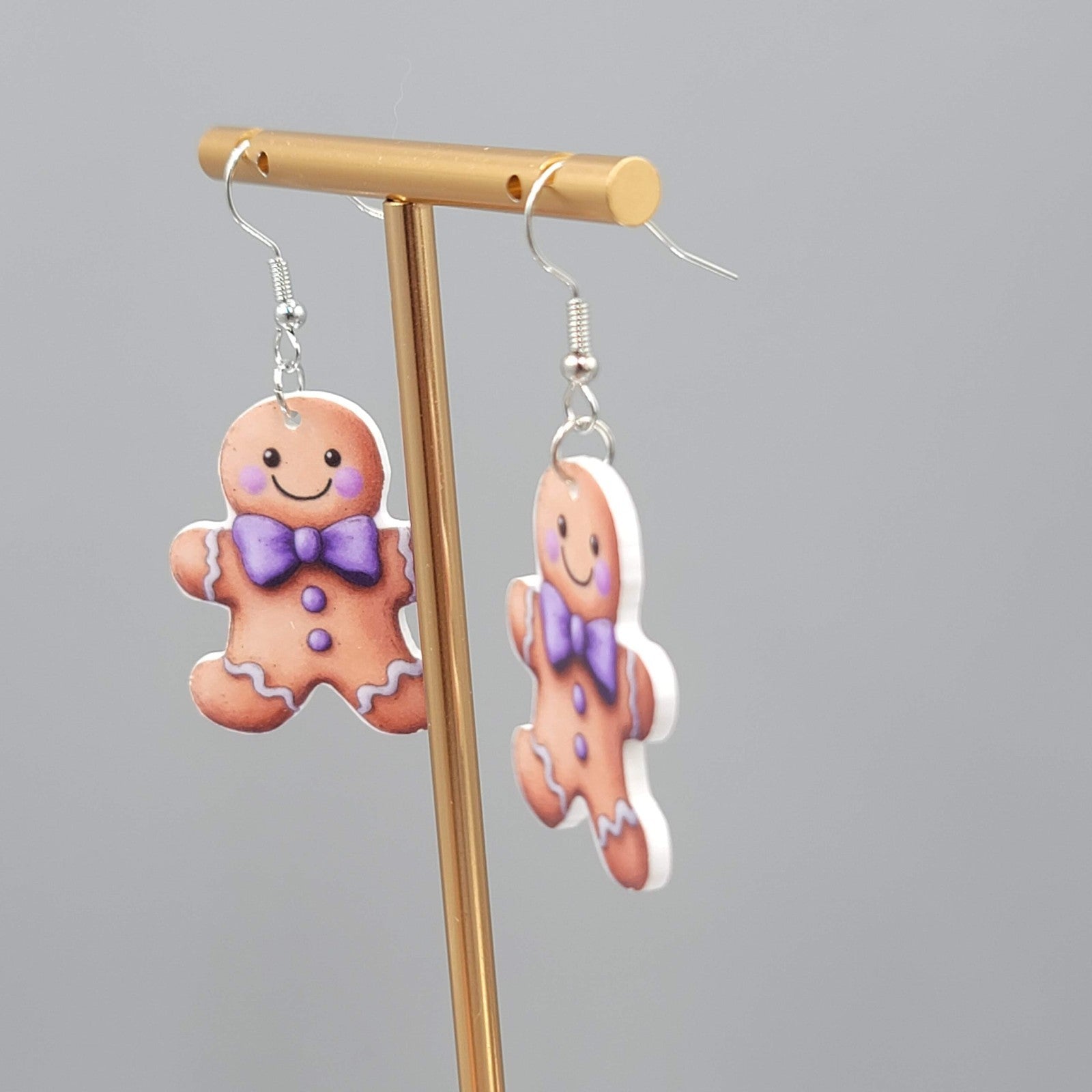 Gingerbread Man Pierced Earrings Silver tone Dangle 1.25 in