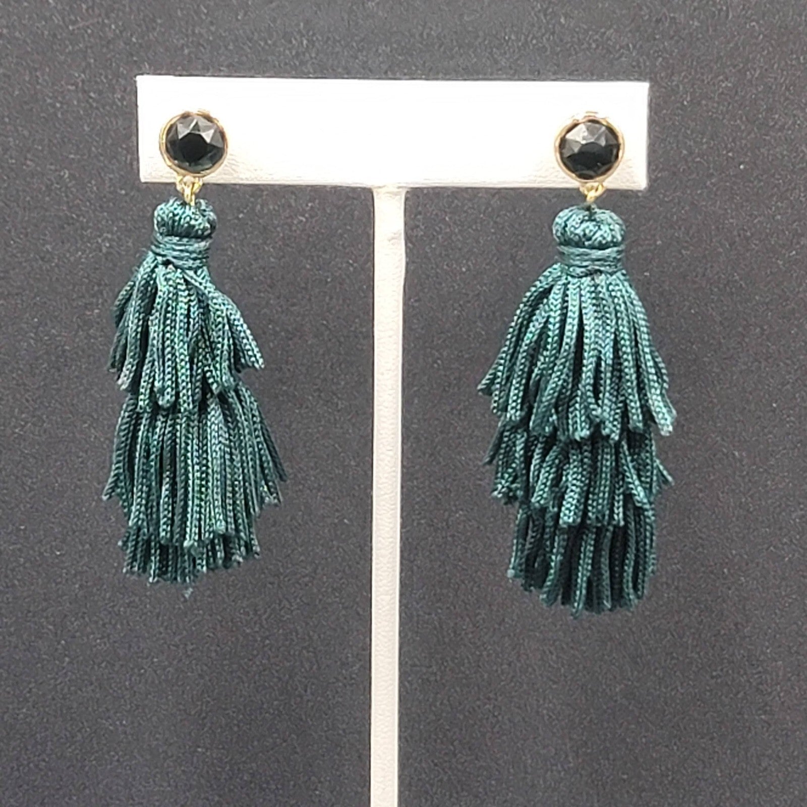 Pierced Earrings Gold tone Green Fringe Tassel Dangle 2.25"