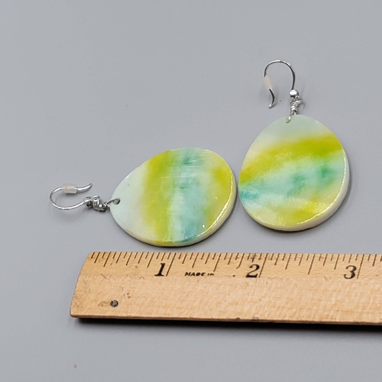 Shell Pierced Earrings Mother of Pearl Yellow Green Teardrop Dangle 1 5/8"