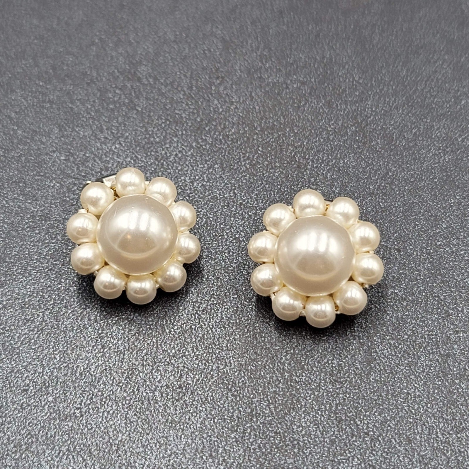 Vintage Clip on Earrings White Acrylic Cluster Bead Estate 7/8"