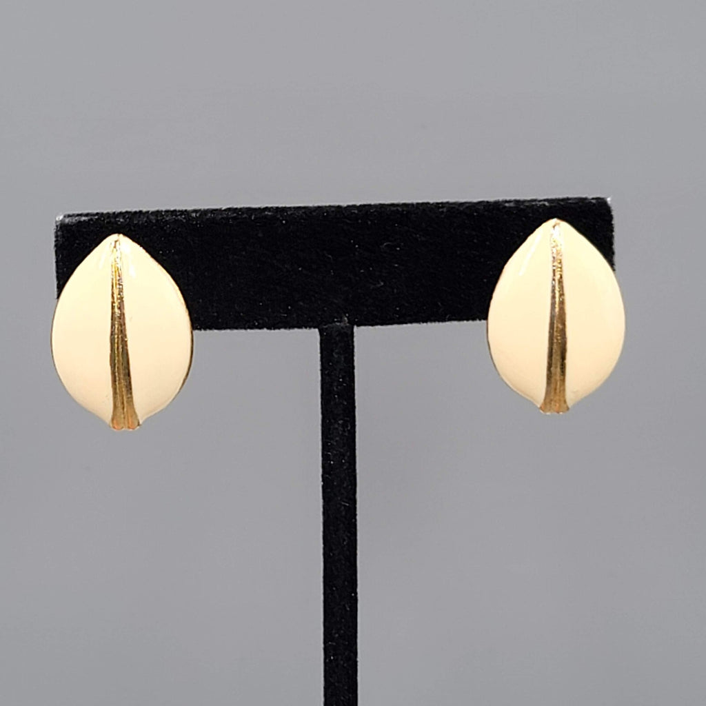 Vintage Pierced Earrings Gold tone Cream Enamel 7/8"