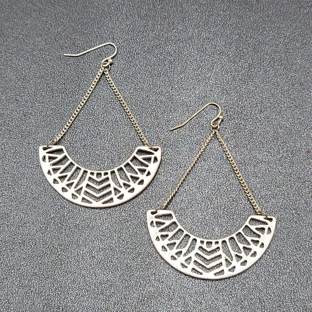Pierced Earrings Silver tone Dangle Chains Statement 2.5"
