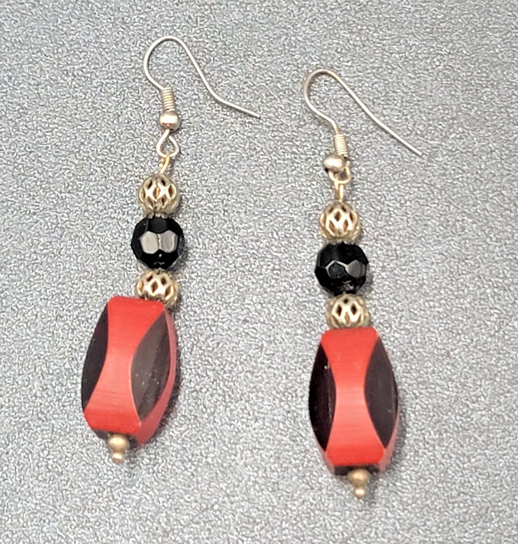 Vintage Pierced Earrings Silver tone Red Black Bead Dangle 1.75"