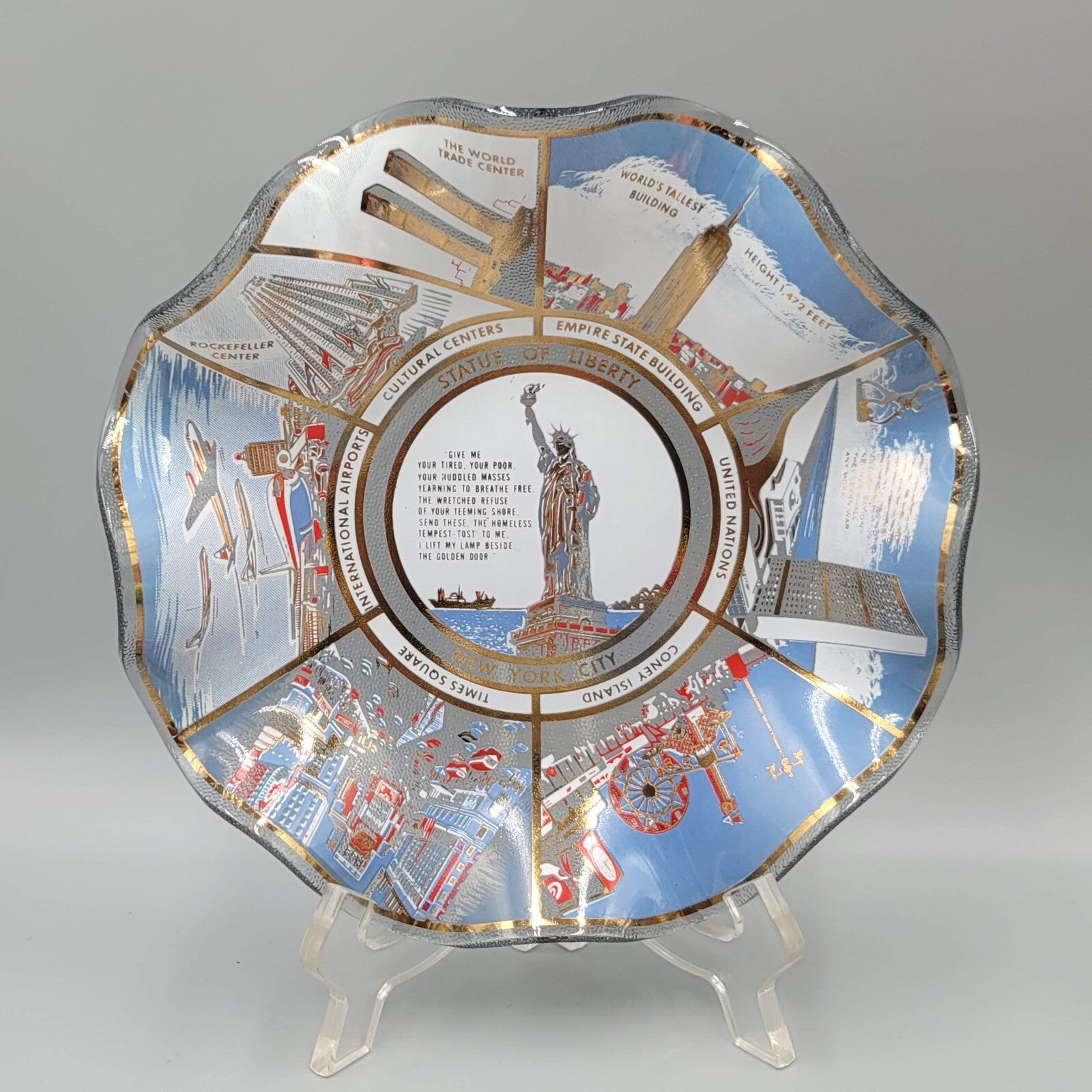 Vintage Houze Art Glass Wavy Souvenir Dish Bowl New York Statue Of Liberty 7"