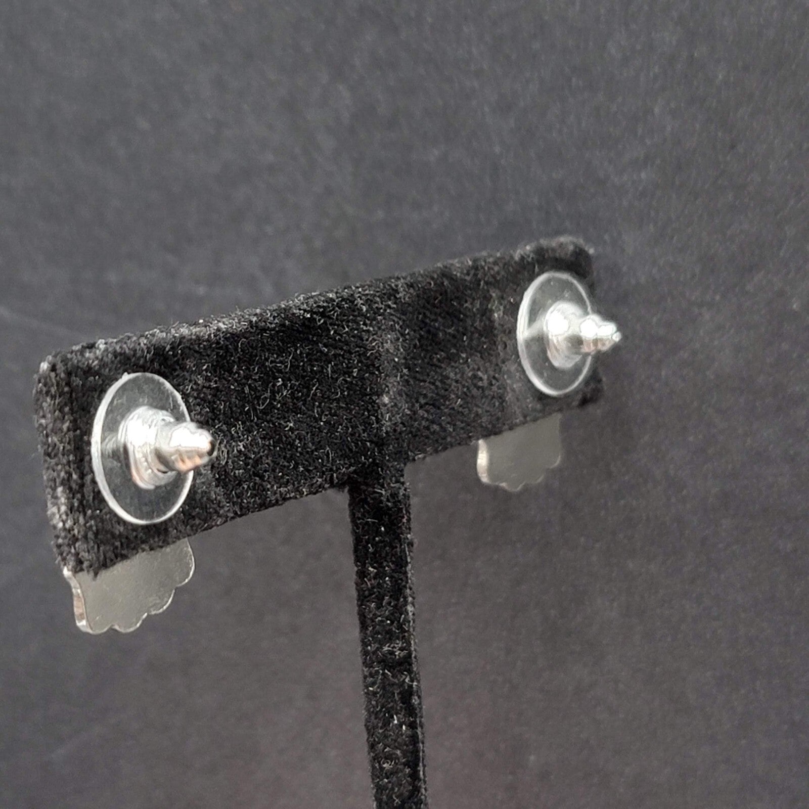 Pierced Earrings Silver tone Black Embossed Crystal Studs So Pretty! 5/8"