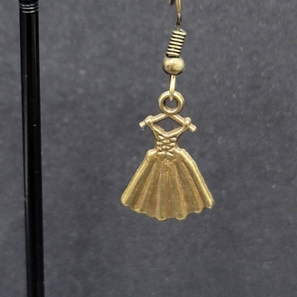 Dress Pierced Earrings Bronze tone Dangle 3/4"