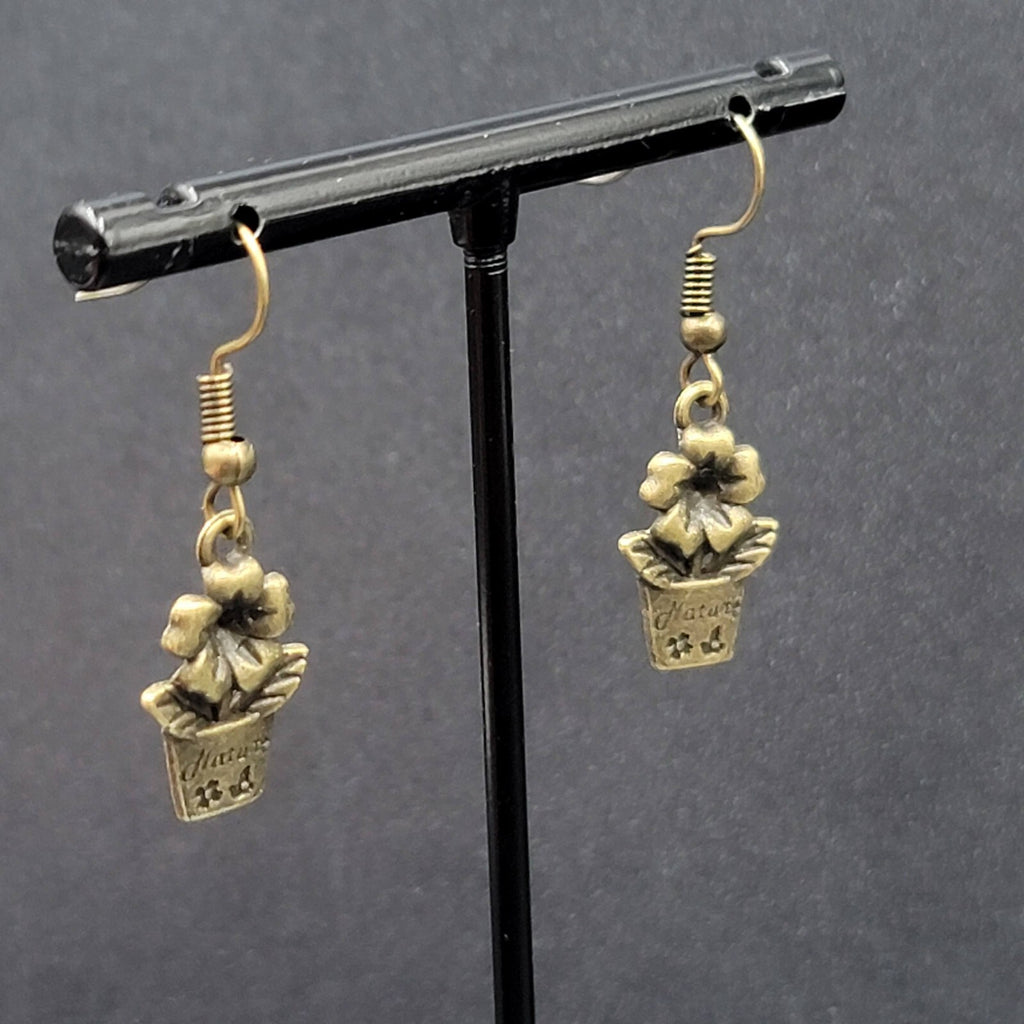 New Flower Pot Pierced Earrings Nature Bronze tone Dangle 3/4"