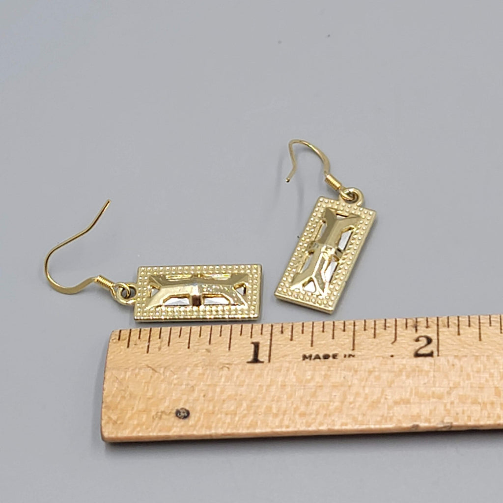 Green Rhinestone Rectangle Pierced Earrings Gold tone Dangle 7/8"