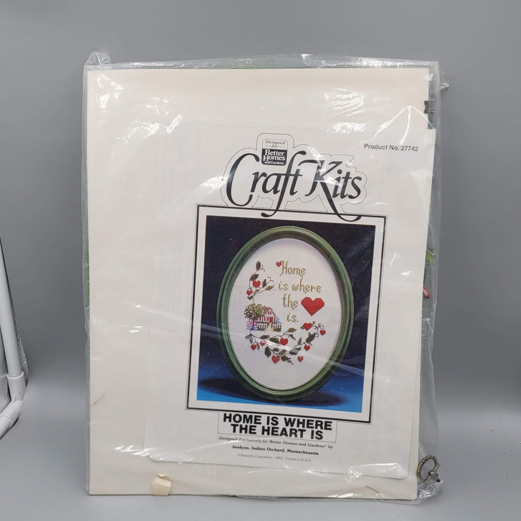 Better Homes & Garden HOME IS WHERE THE HEART IS Craft Kit #27870