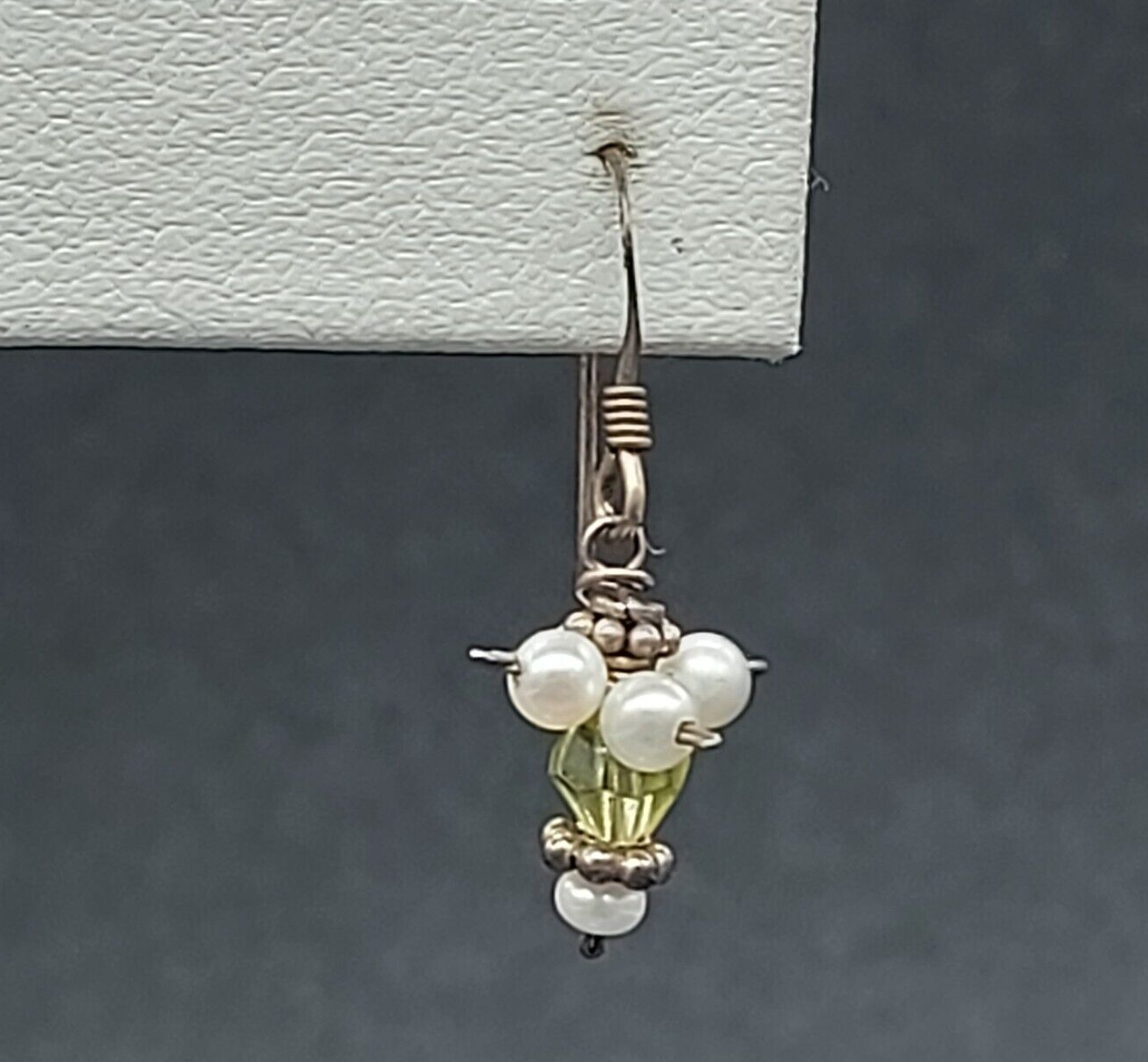 Pierced Earrings Silver tone White and Yellow Glass Beaded Dangle 1/2"