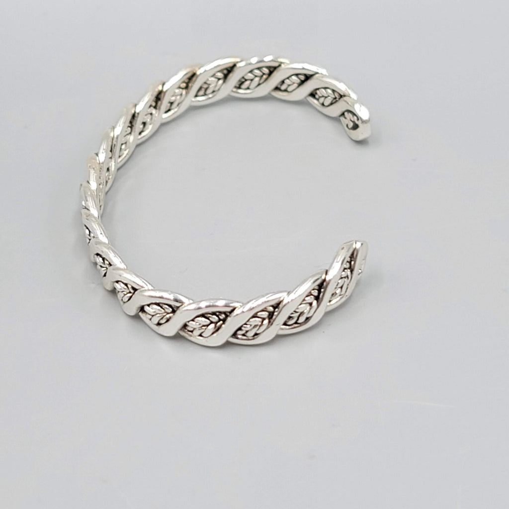 Flat Twist Cuff Bracelet Silver tone 8mm Wide Embossed Wheat Design