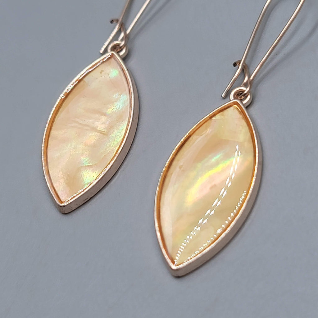 Multicolor Iridescent Pierced Earrings Gold tone Dangle 1.5"