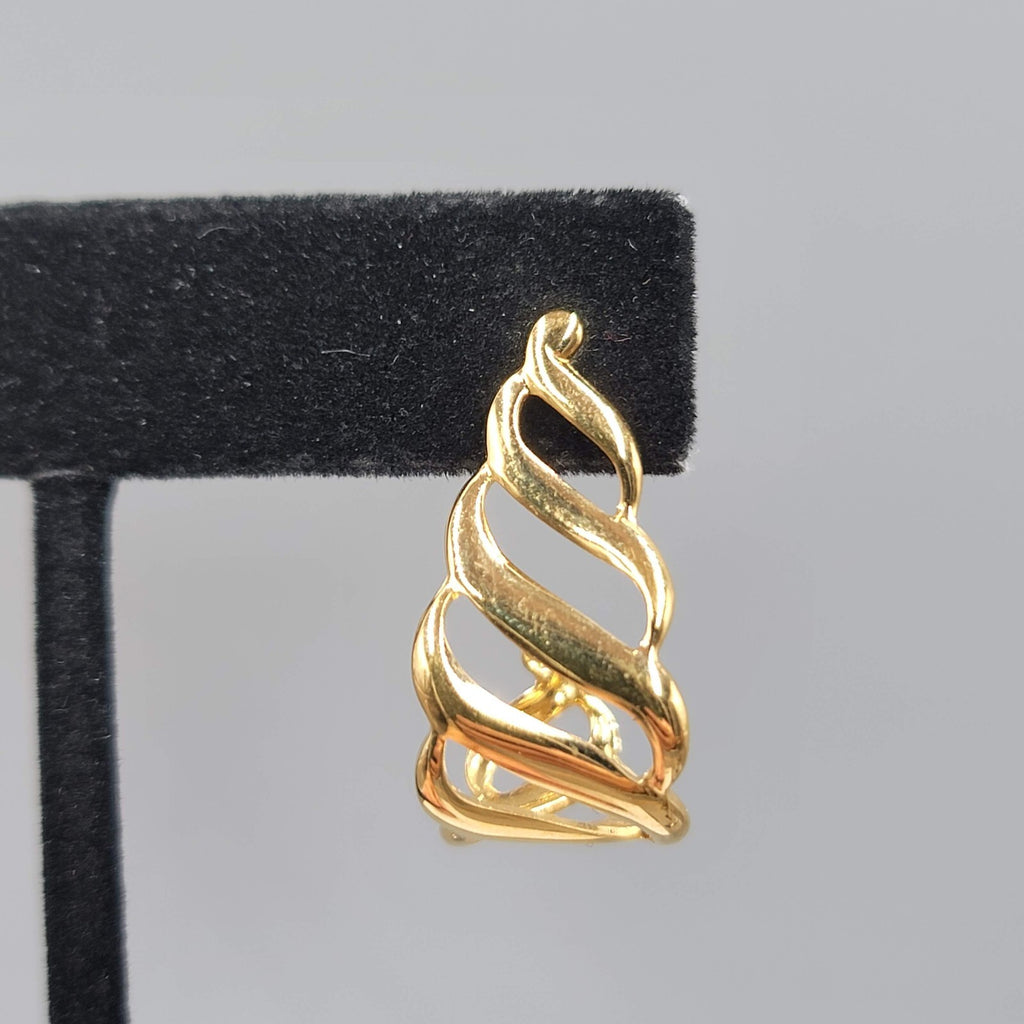 Vintage MONET Pierced Earrings Yellow Gold Plated Open Work Teardrop 1"