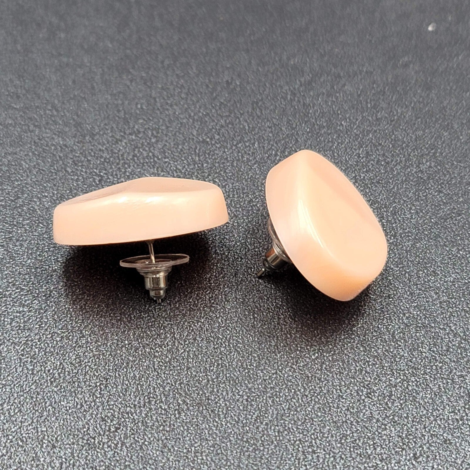 Vintage Pierced Earrings Light Pink Swirl Resin Molded Oval Drop 1" x 3/4"