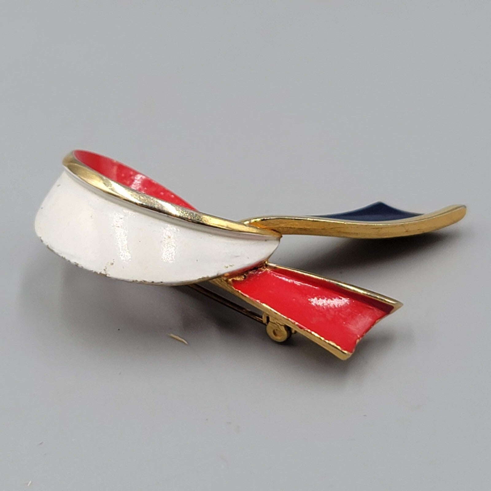 Vintage Ribbon Brooch Red White Blue Enamel Gold tone Patriotic 2.25"